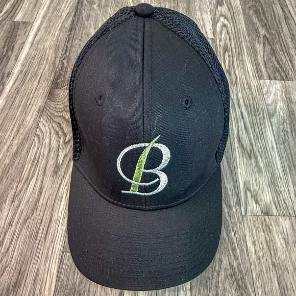 Burkhart R5 Black Mesh Trucker Hat New Era Medium-Large Logo Cap Fitted FlexFit - Picture 1 of 4